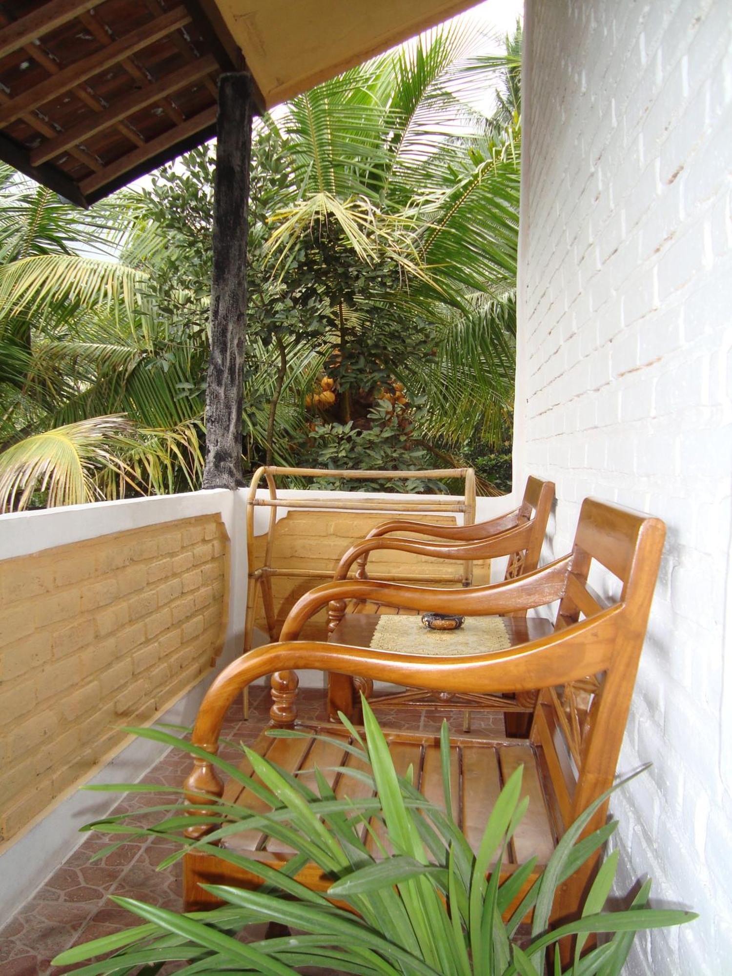 Taman Ayu Homestay Munduk Mitra Reddoorz מראה חיצוני תמונה
