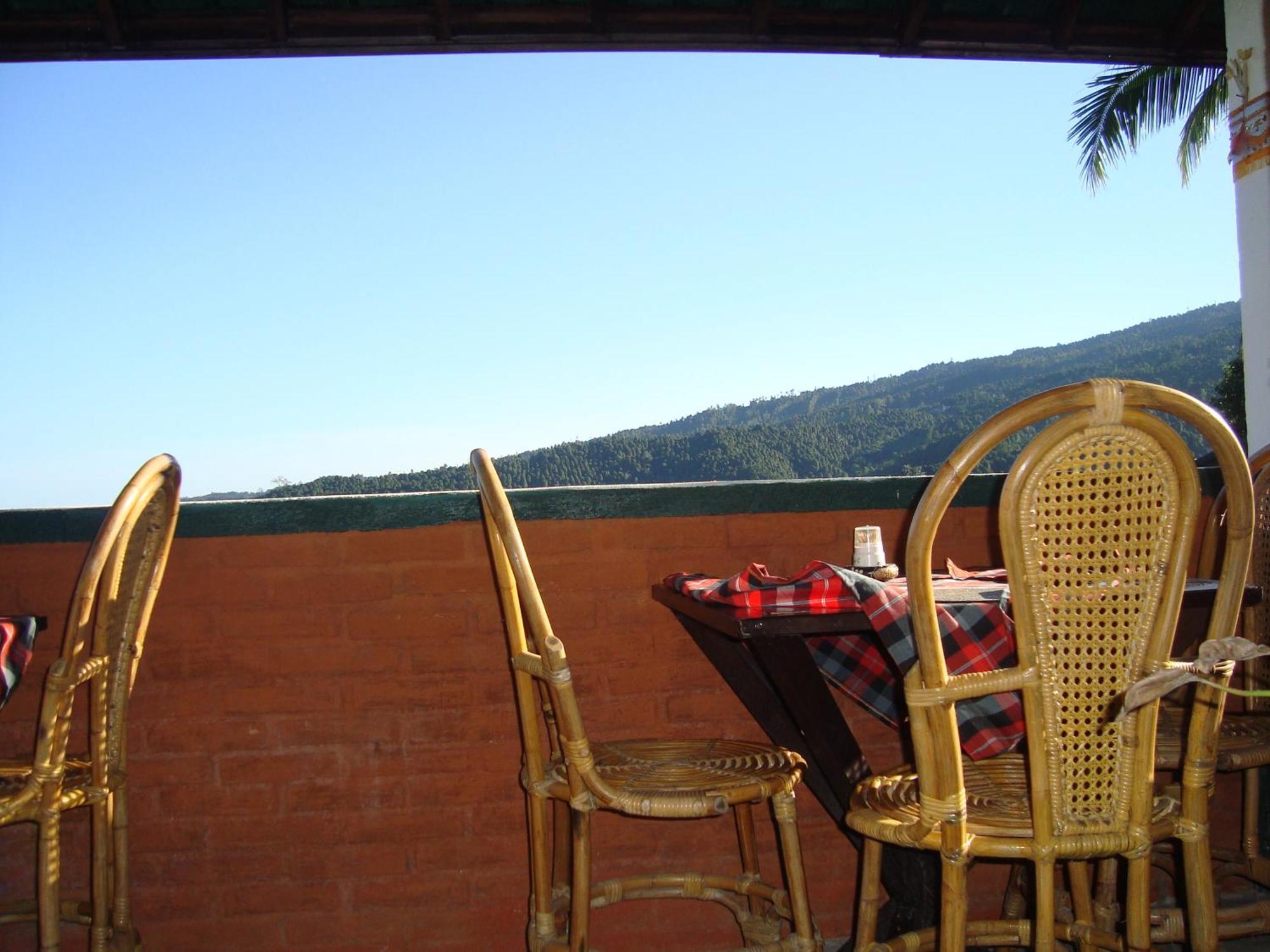 Taman Ayu Homestay Munduk Mitra Reddoorz מראה חיצוני תמונה